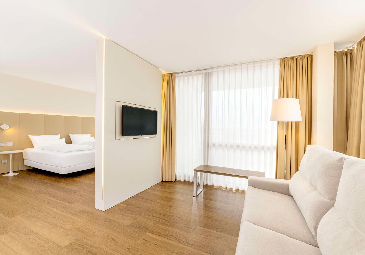 NH Erlangen-Germany-ERLANGEN-Room-10