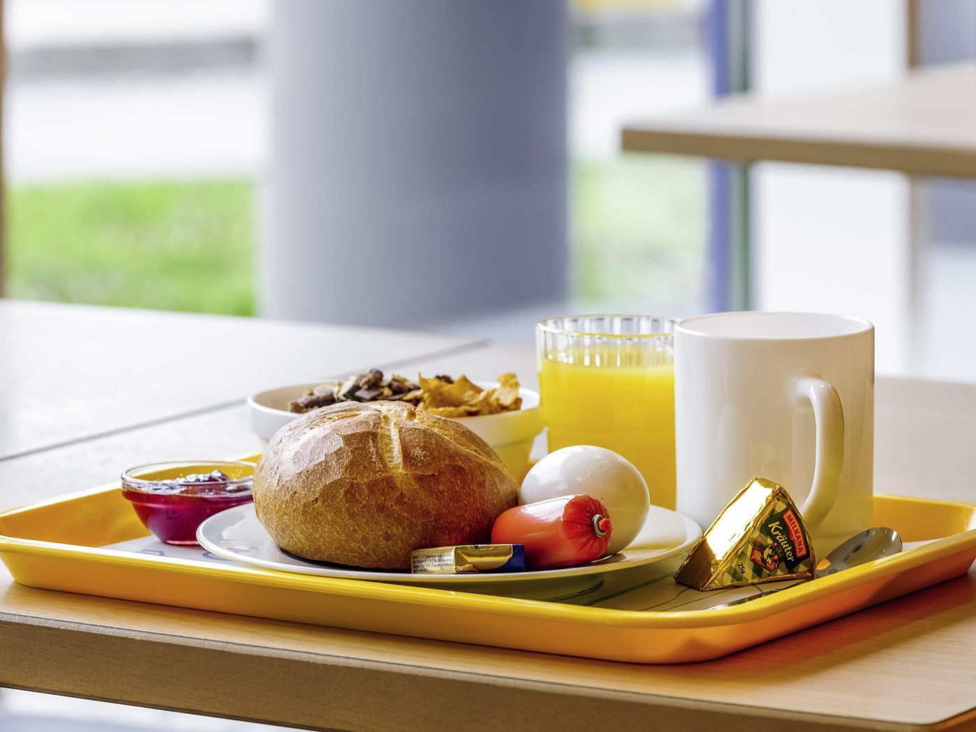 ibis-budget-Warszawa-Reduta-Restaurant-26