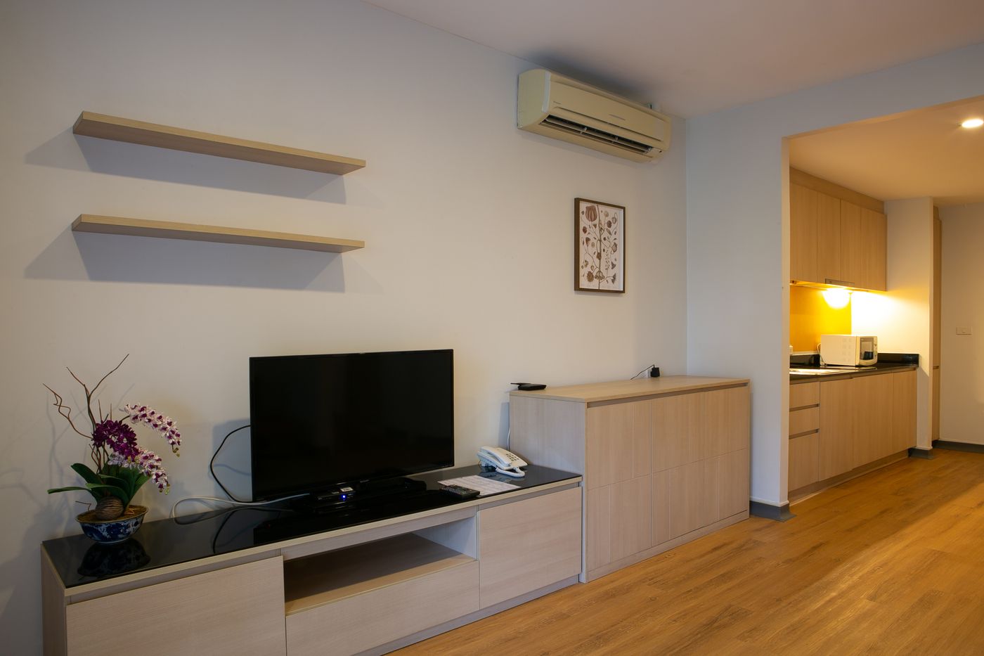 The-Silver-Palm-Wellness-Resort---Bangkok-Room-40