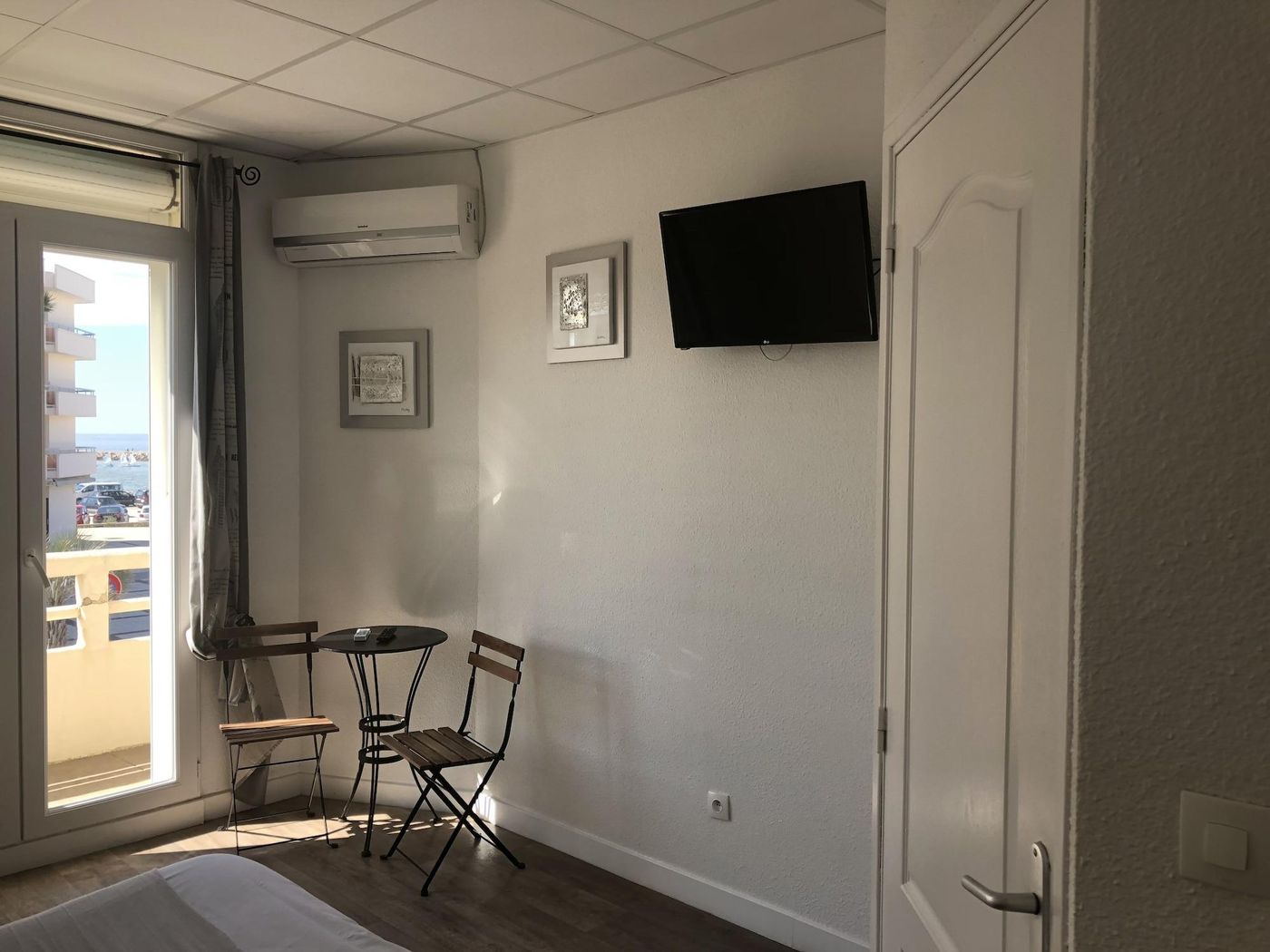 Hôtel Le Carnon - France - MAUGUIO - Room - 9