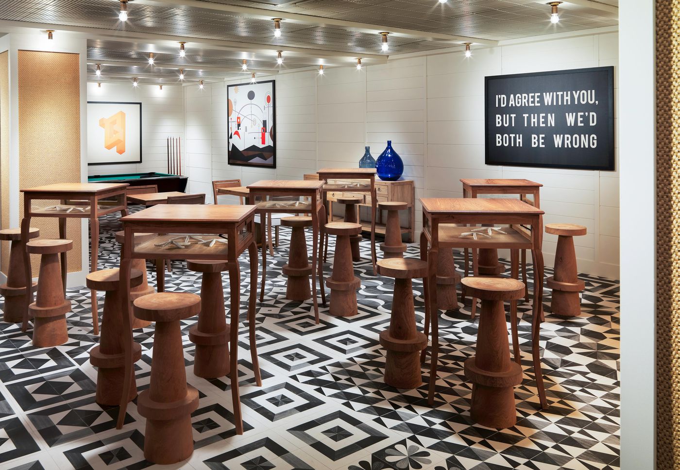 H10-Vintage-Salou---Adults-Only--16---Bar-51