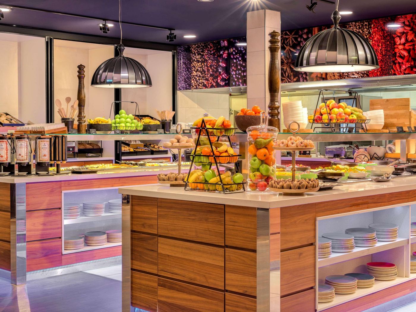 Movenpick-Amsterdam-City-Restaurant-43