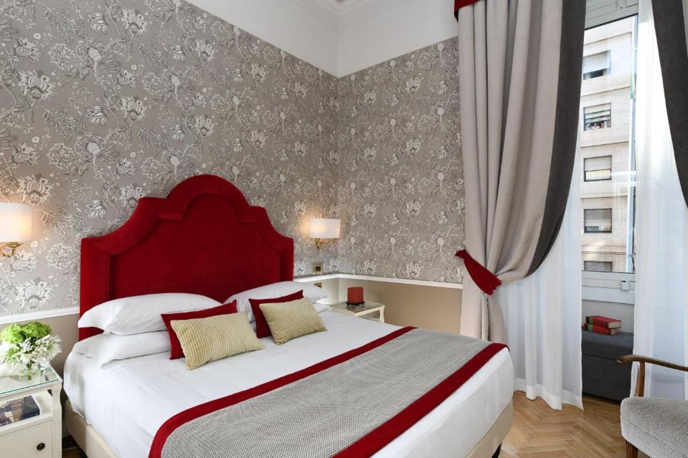 Bettoja-Hotel-Massimo-d-Azeglio-Room-33