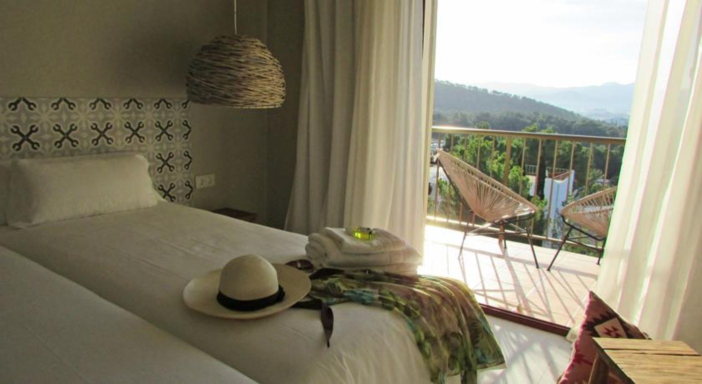 Marble-Hotel-Stella-Maris-Room-87