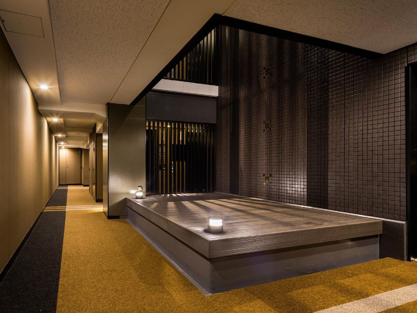 Apa Hotel Hanzomon Hirakawacho-Japan-Tokio-General view-3