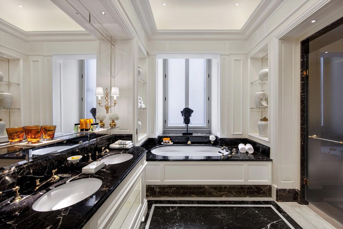 The-St-Regis--Rome-Room-55