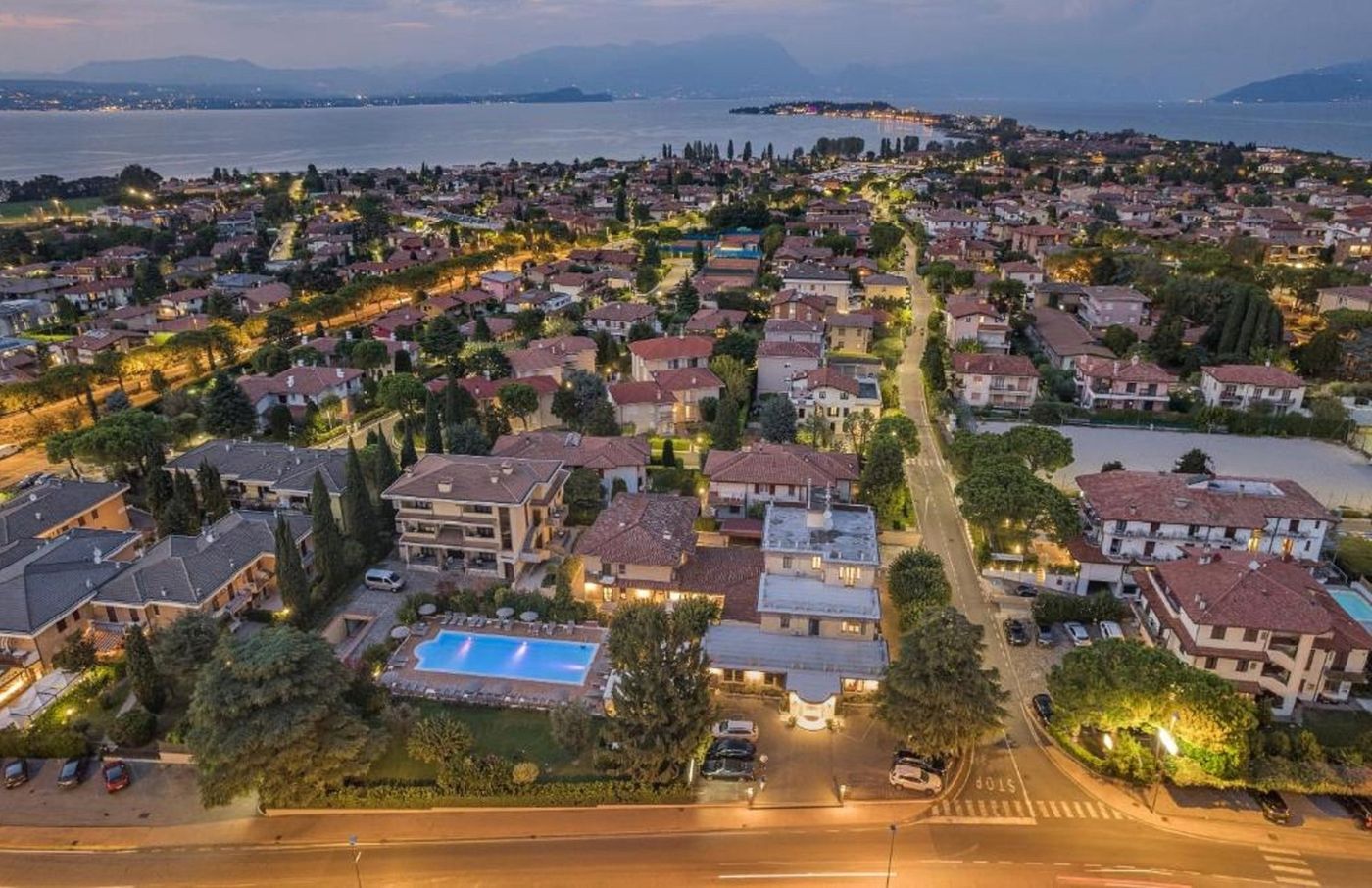 Hotel Gardenia Sirmione-Italy-Sirmione BS-General view-3