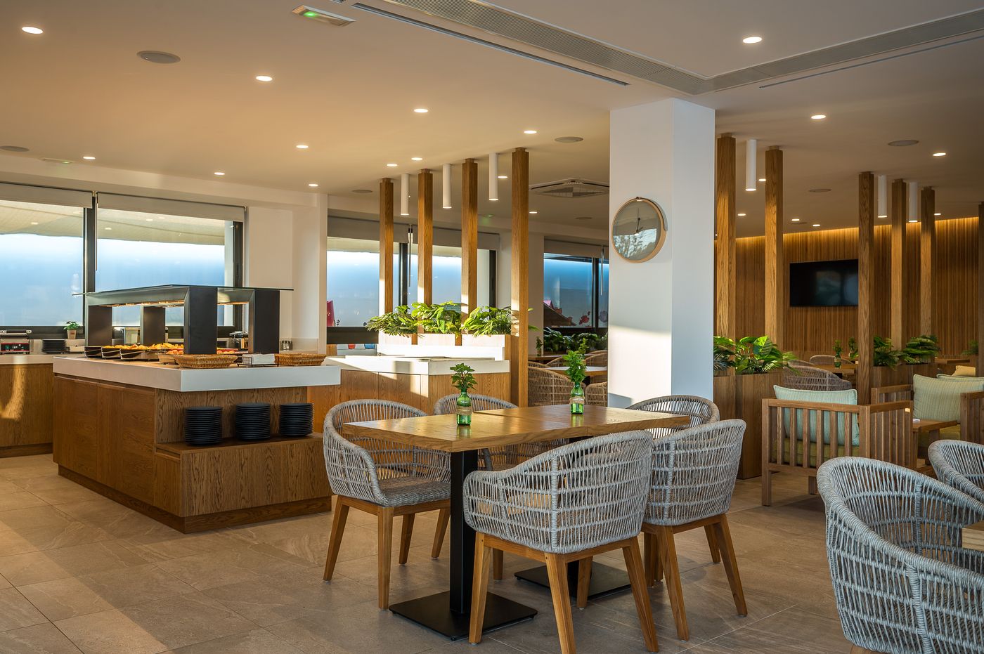 Arminda-Hotel-Bar-31