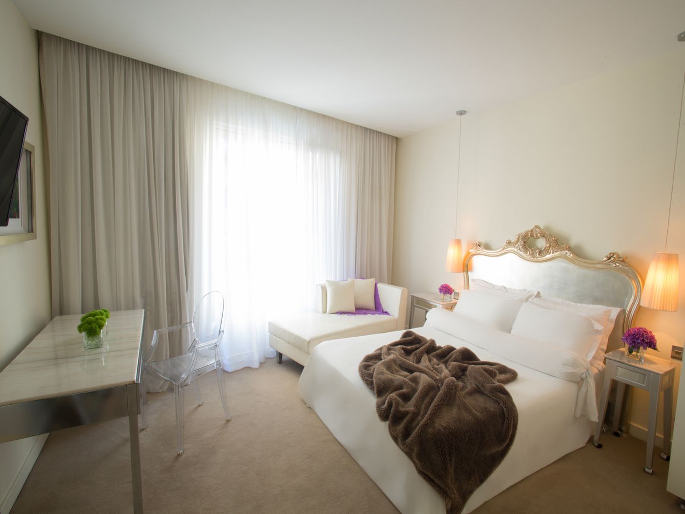 The-Morgan-Hotel-Room-11