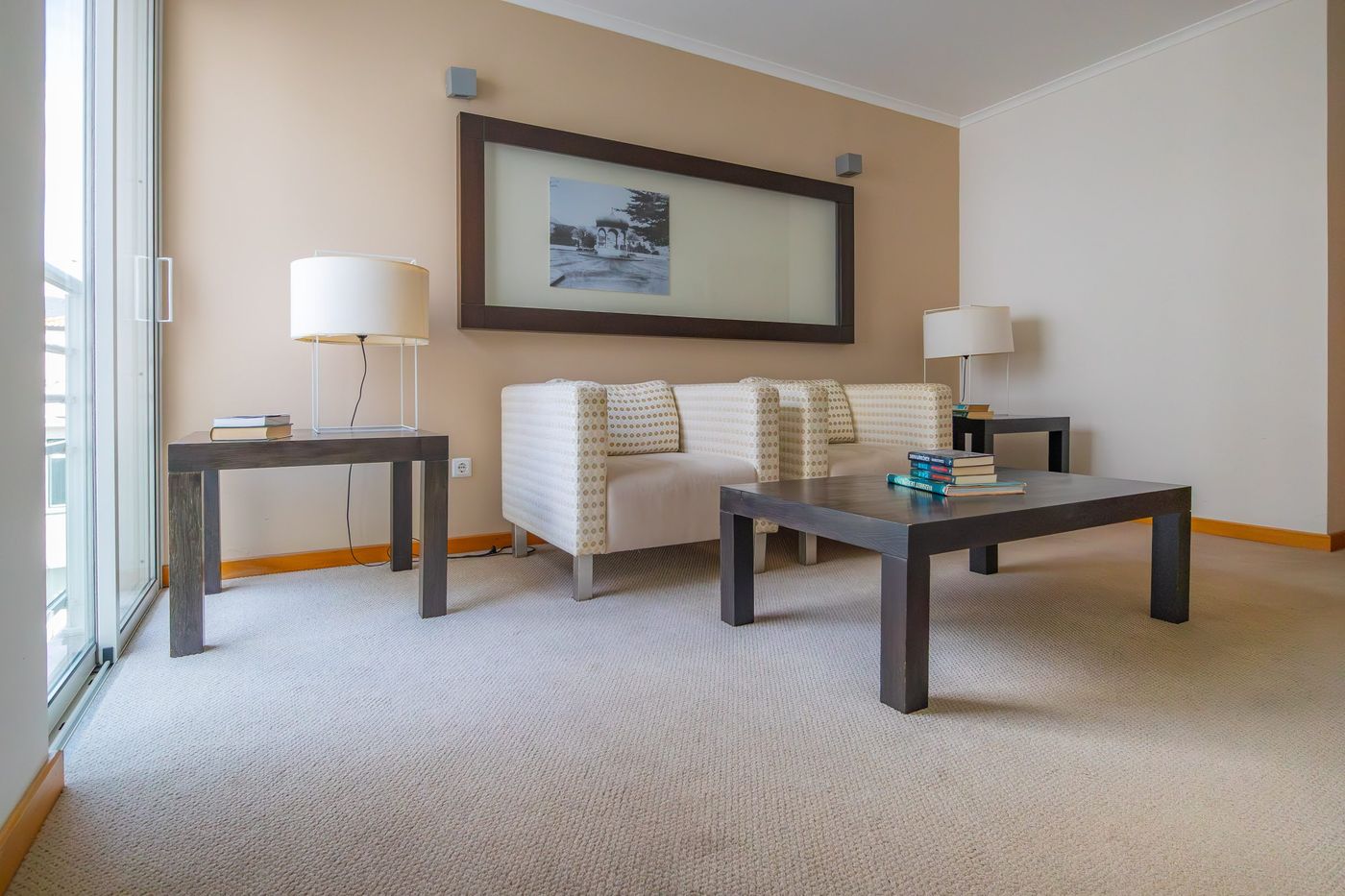 White-Waters-Lobby-12