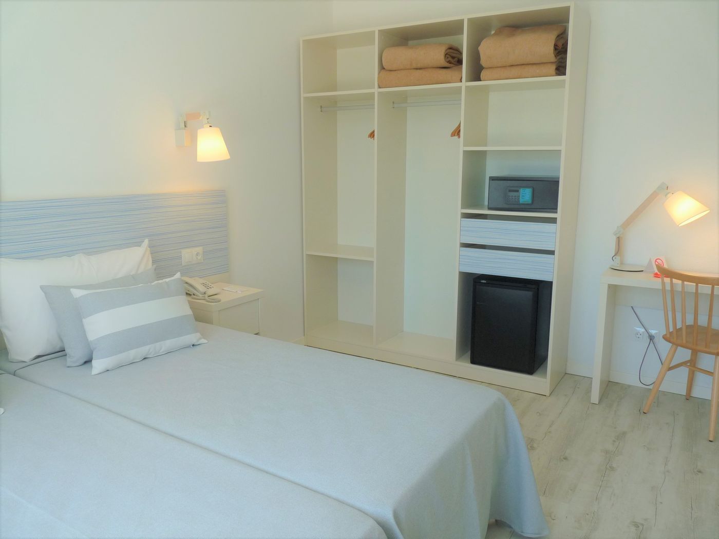 30 Degrees Hotel Pineda Splash