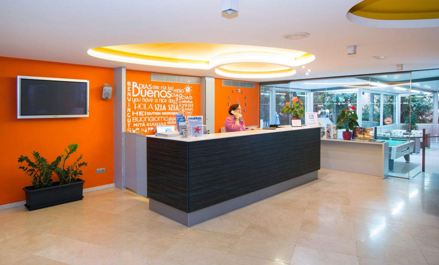 MedPlaya-Esmeraldas-Aparthotel-Lobby-31