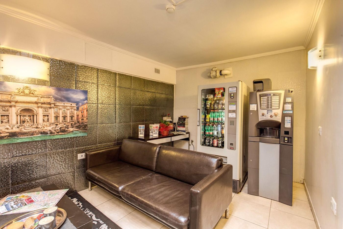 Aurelia Vatican Apartments-Italy-Rome-General view-2