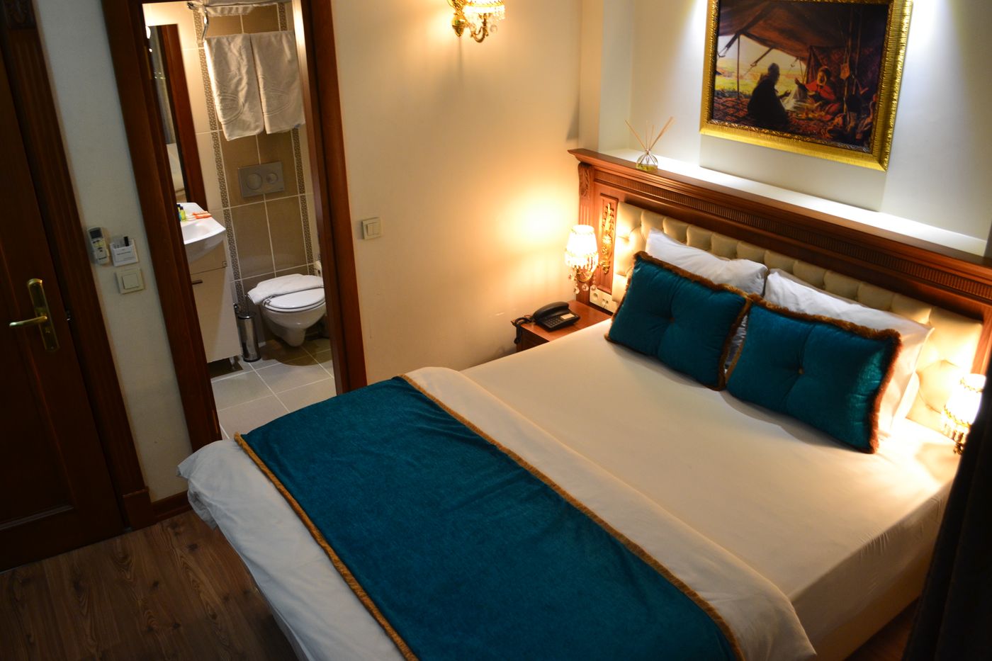 Blue Istanbul Hotel-Turkey-SULTANAHMET-ISTANBUL-Room-8