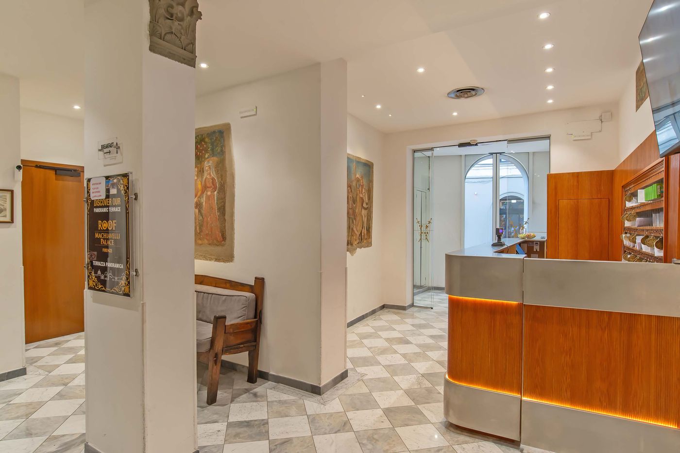 Machiavelli-Palace-Lobby-14
