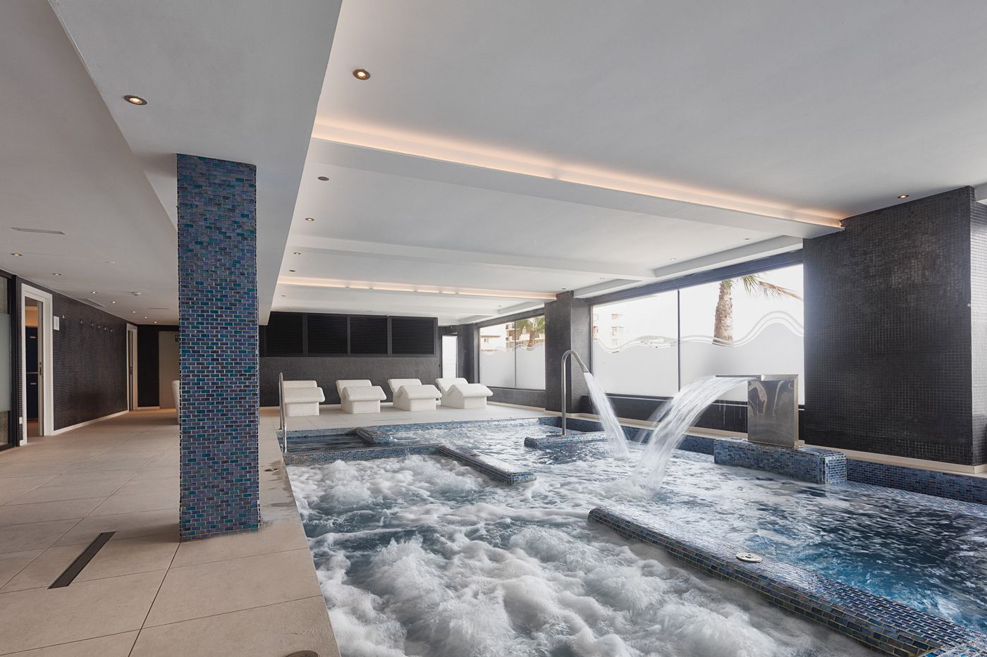 El-Puerto-Ibiza-Hotel---Spa-Sports-and-Entertainment-69