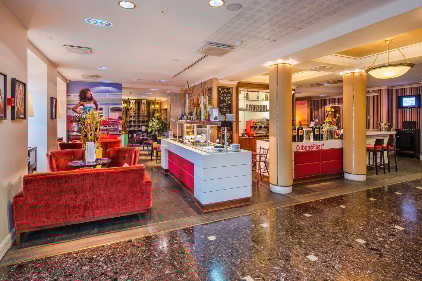 Park-Inn-by-Radisson-Meriton-Conference-Spa-Hotel-Bar-16