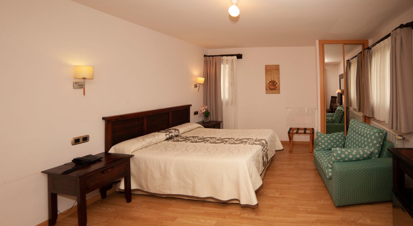 Hotel Rural Casa de Campo-Spain-CANGAS DE ONIS-Room-10