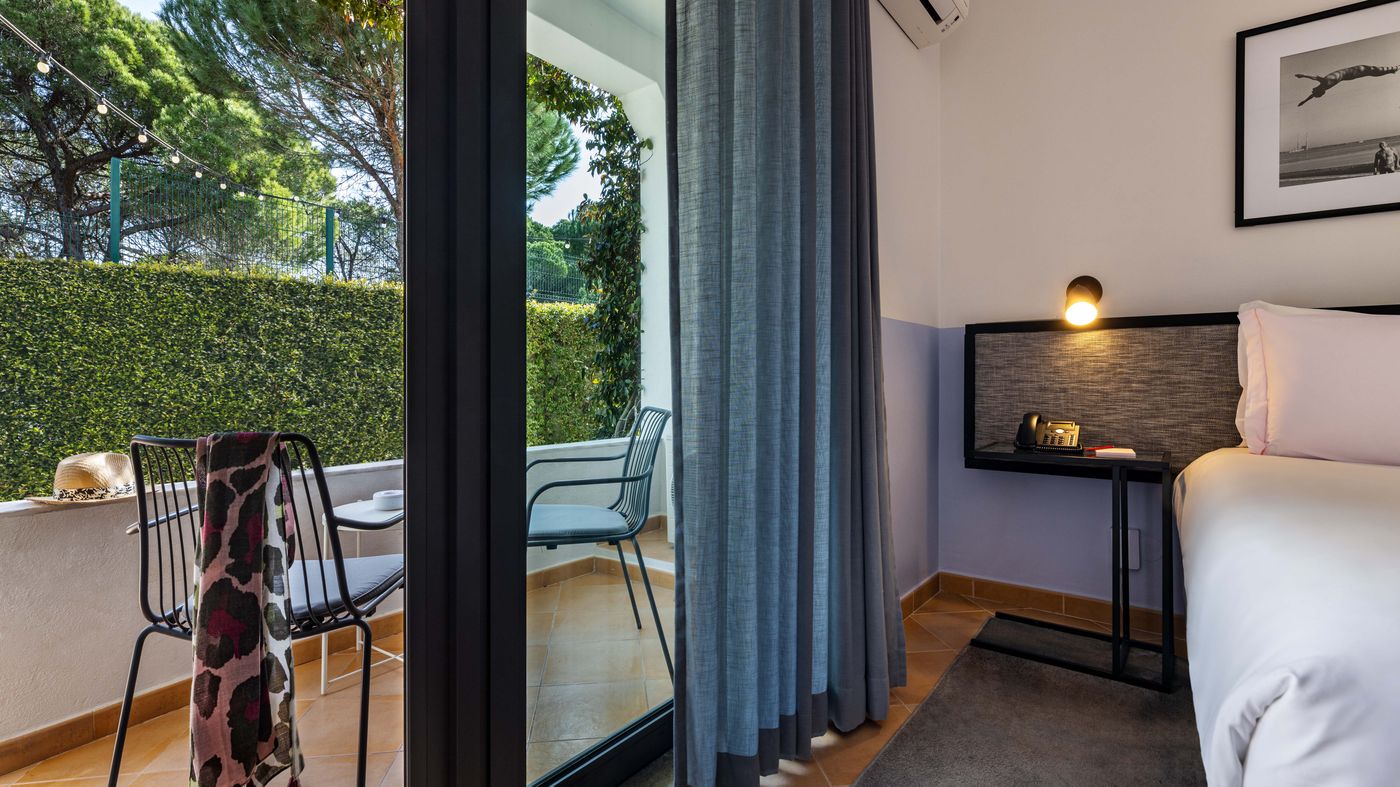 The-Magnolia-Hotel-Room-84