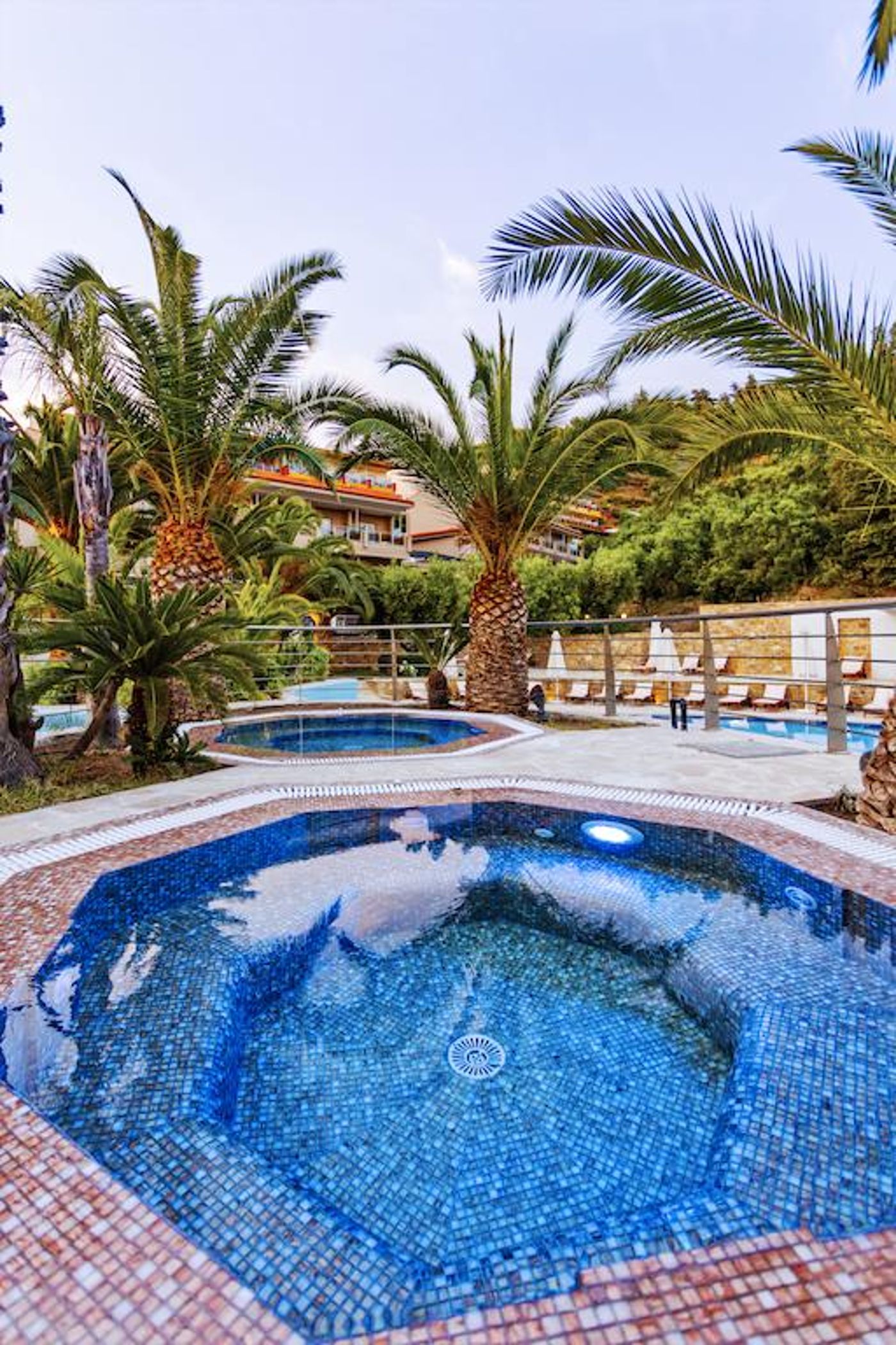 Lagomandra Hotel & Spa