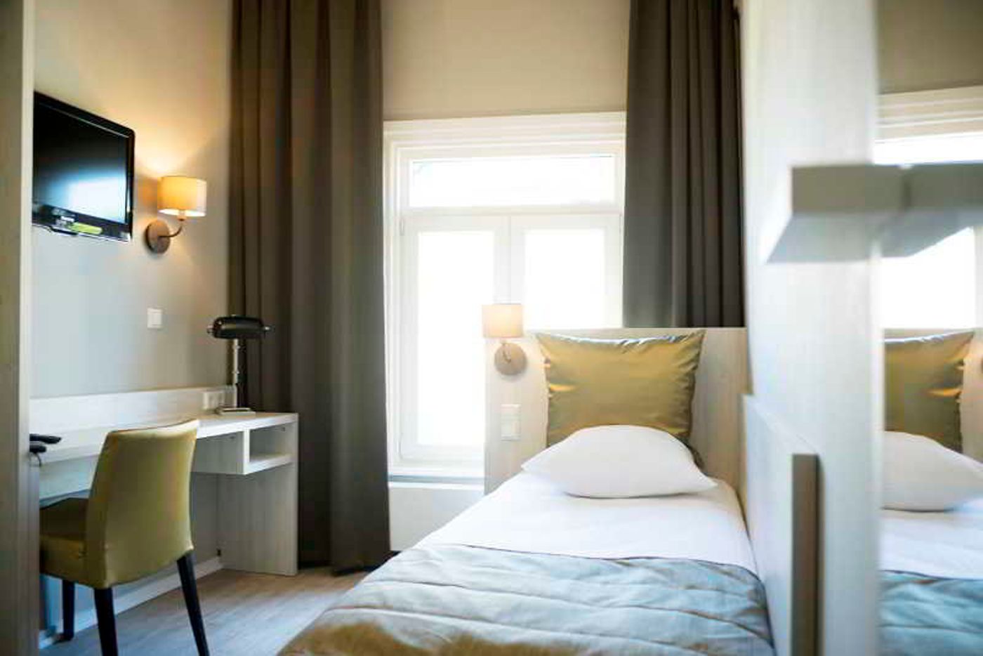 Apple-Inn-Hotel-Room-15