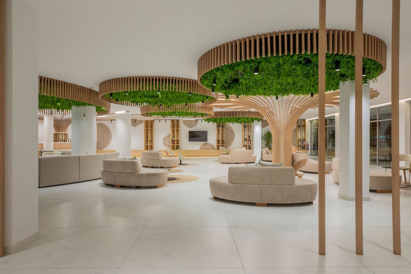 Golden-Coast-Hotel-and-Bungalows-Bar-19