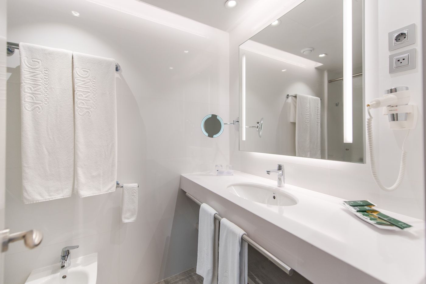 Spring-Hotel-Vulcano-Room-24