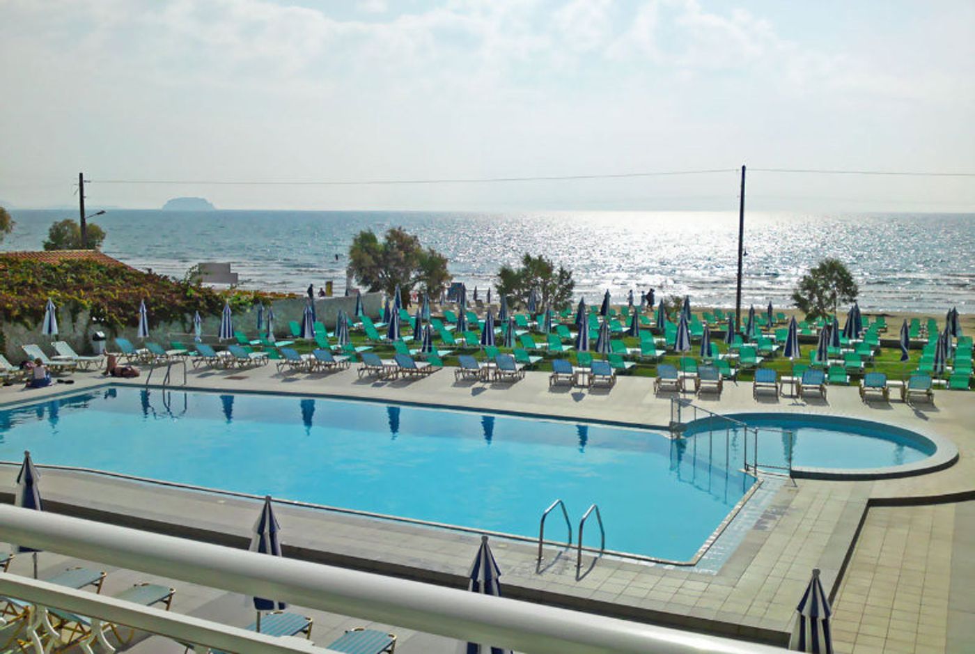 Astir-Palace-Hotel-Pool-3