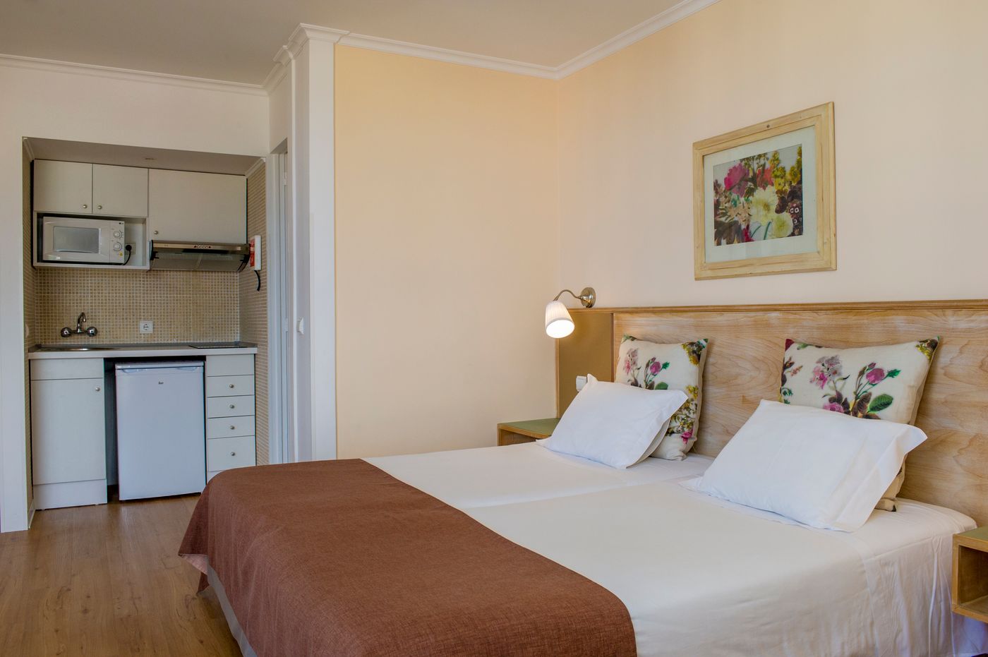 Dorisol-Buganvilia-Room-9