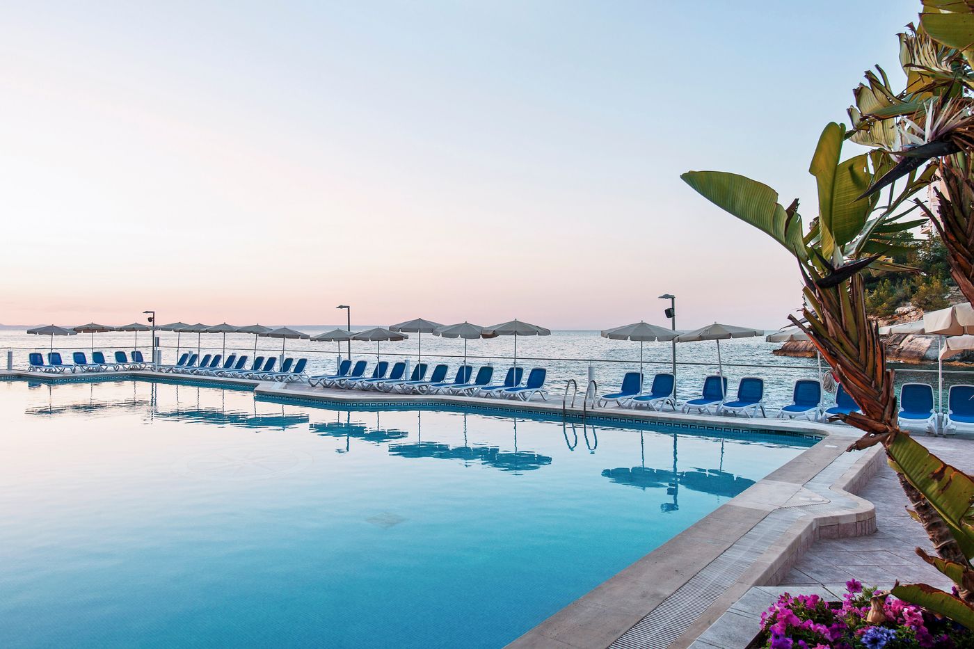 Globales Cala Viñas - Adults Only