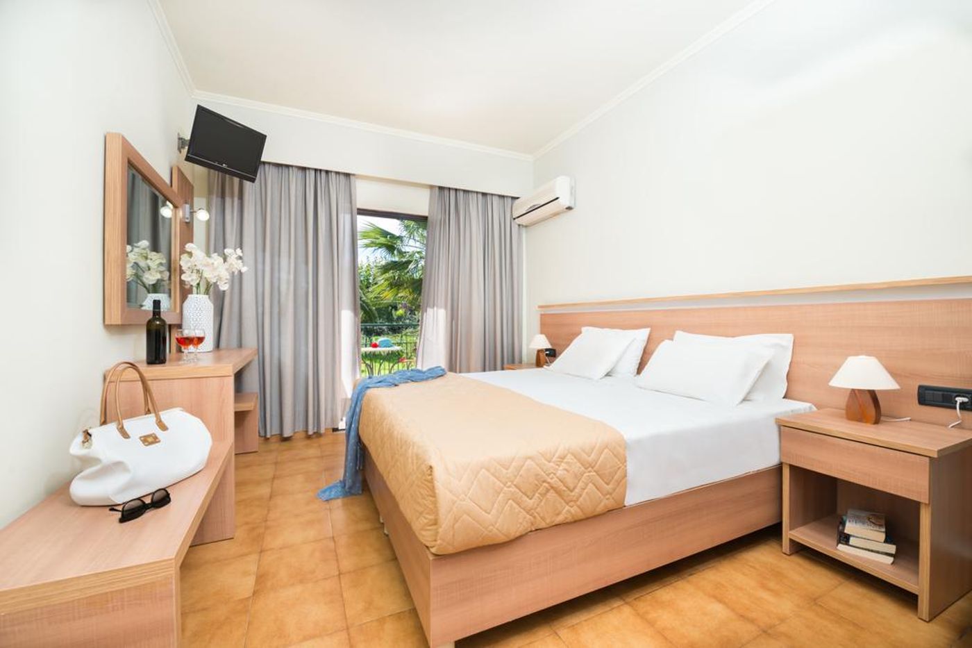 Ilios Aparthotel Zante