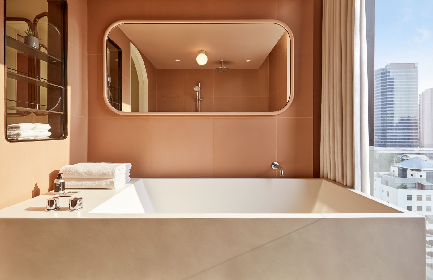 The-Standard--Bangkok-Mahanakhon-Room-35