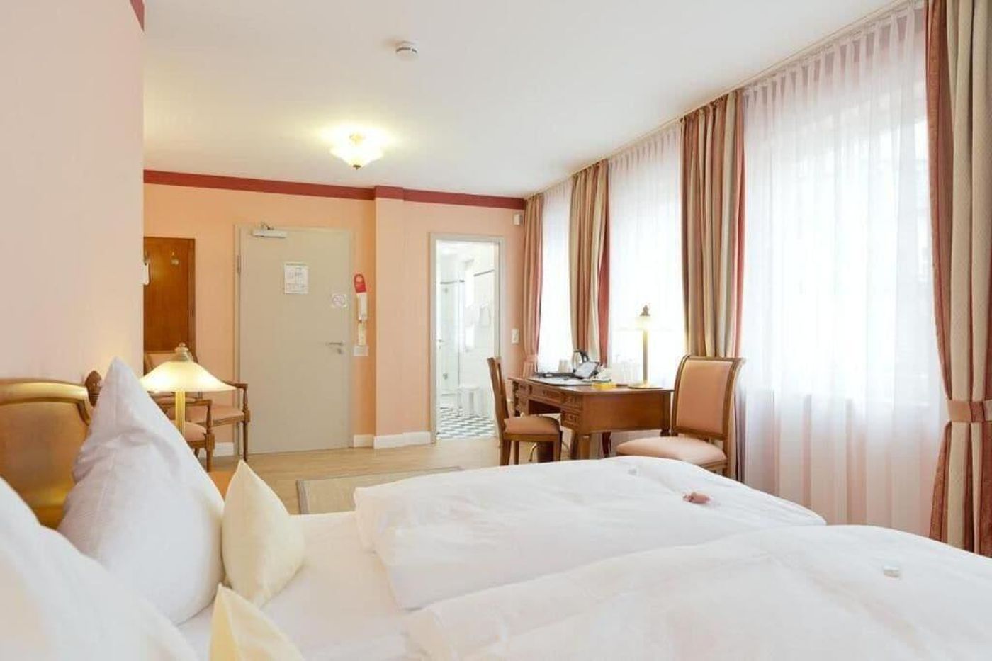 Hotel-Villa-Monte-Vino-Room-42