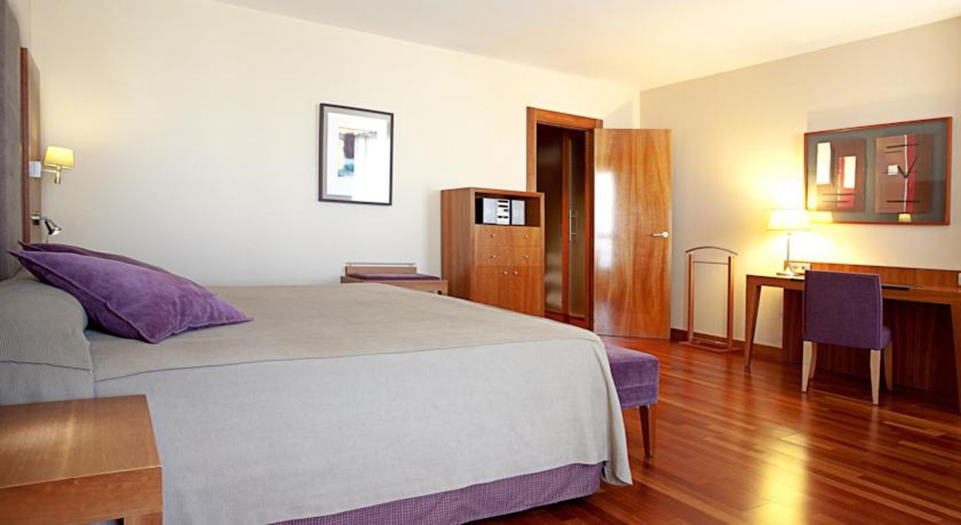 NH-Ciudad-de-Almeria-Room-7