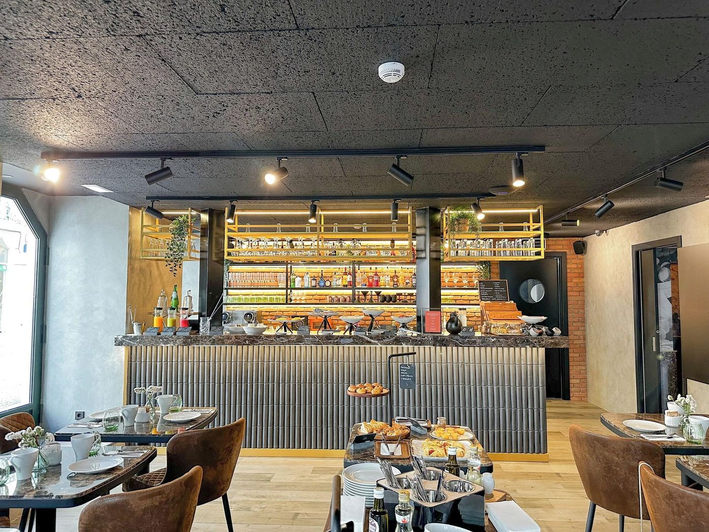 Moon-and-Sun-Lisboa-Restaurant-15