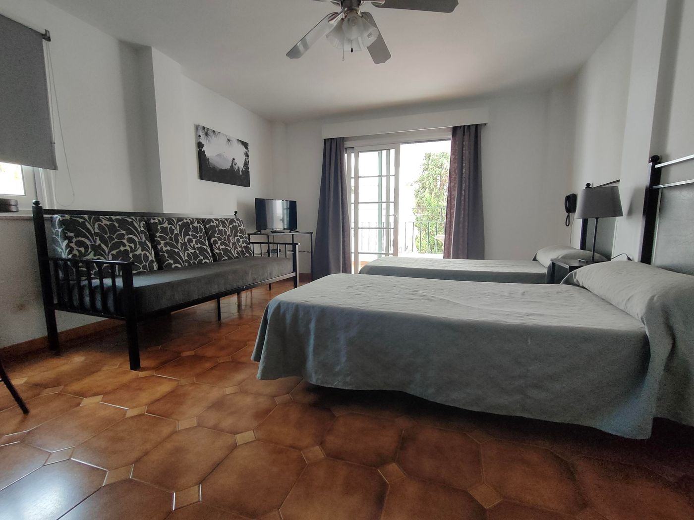 Pueblo-Torviscas-Room-18