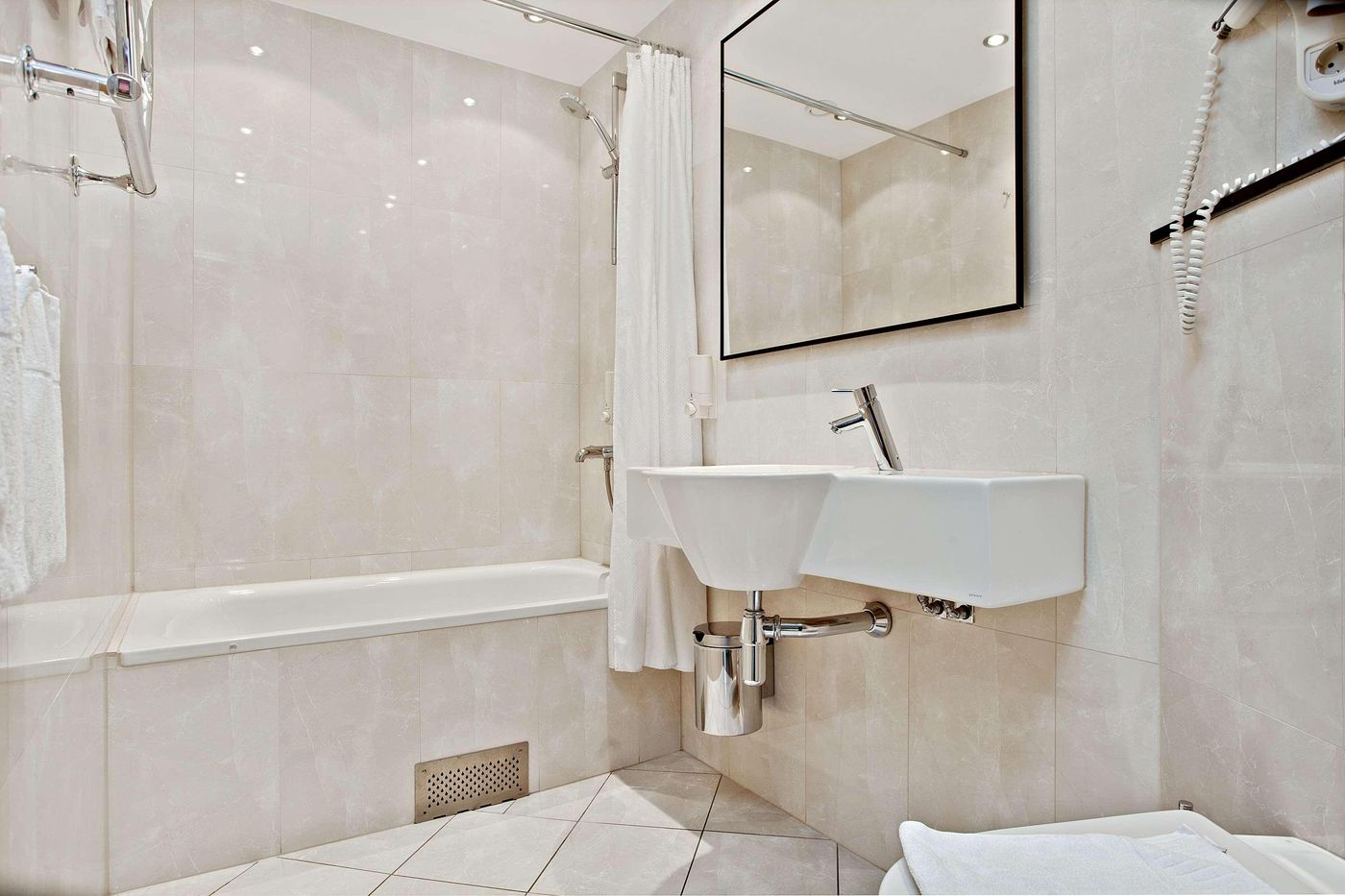 Sure Hotel by Best Western Allen-Sweden-Gothenburg-General view-4