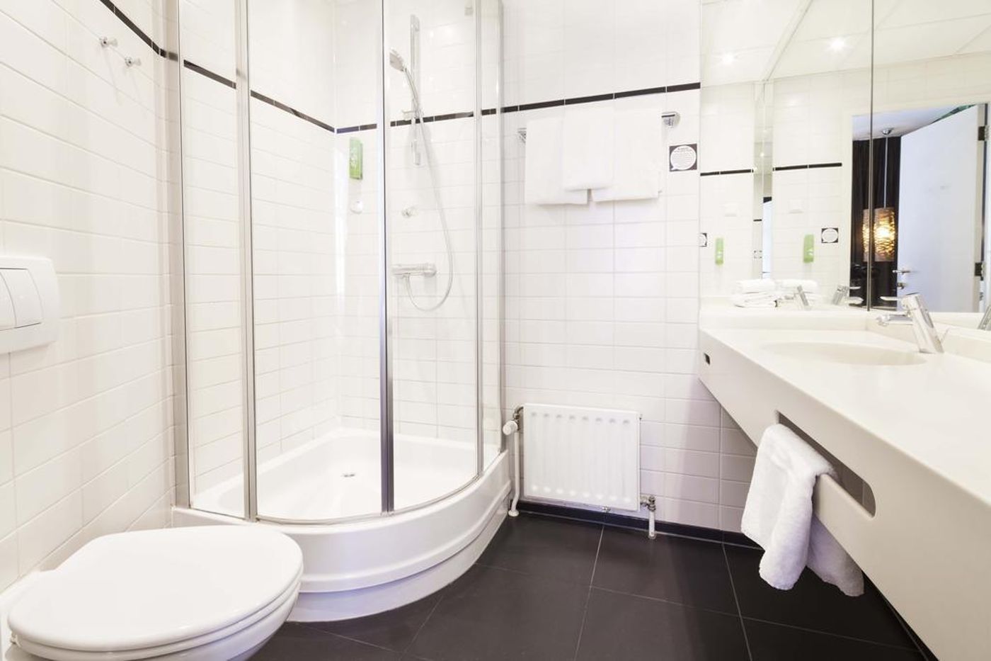 Conscious-Hotel-Museum-Square-Room-20