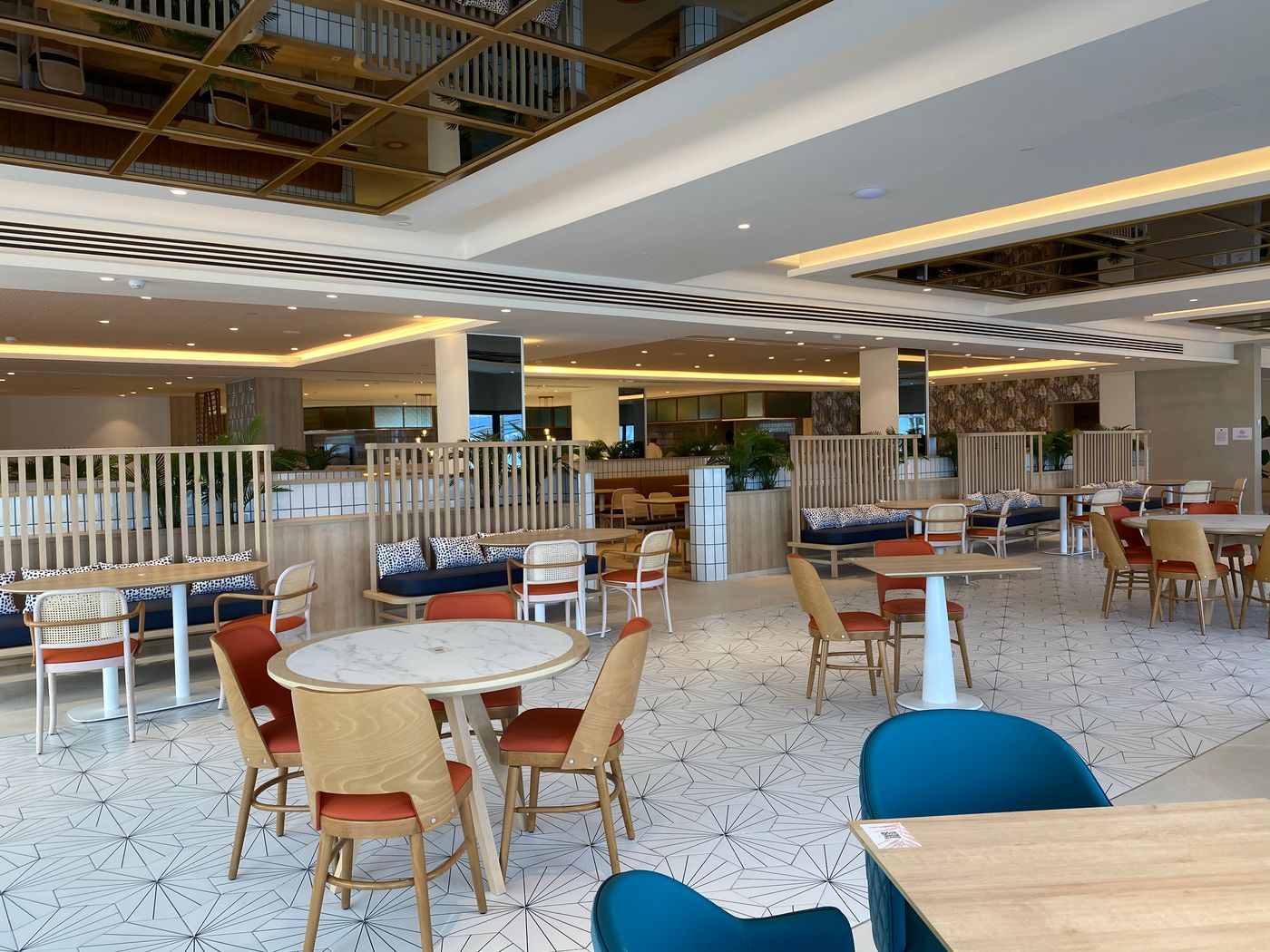 Hotel Cristina by Tigotan