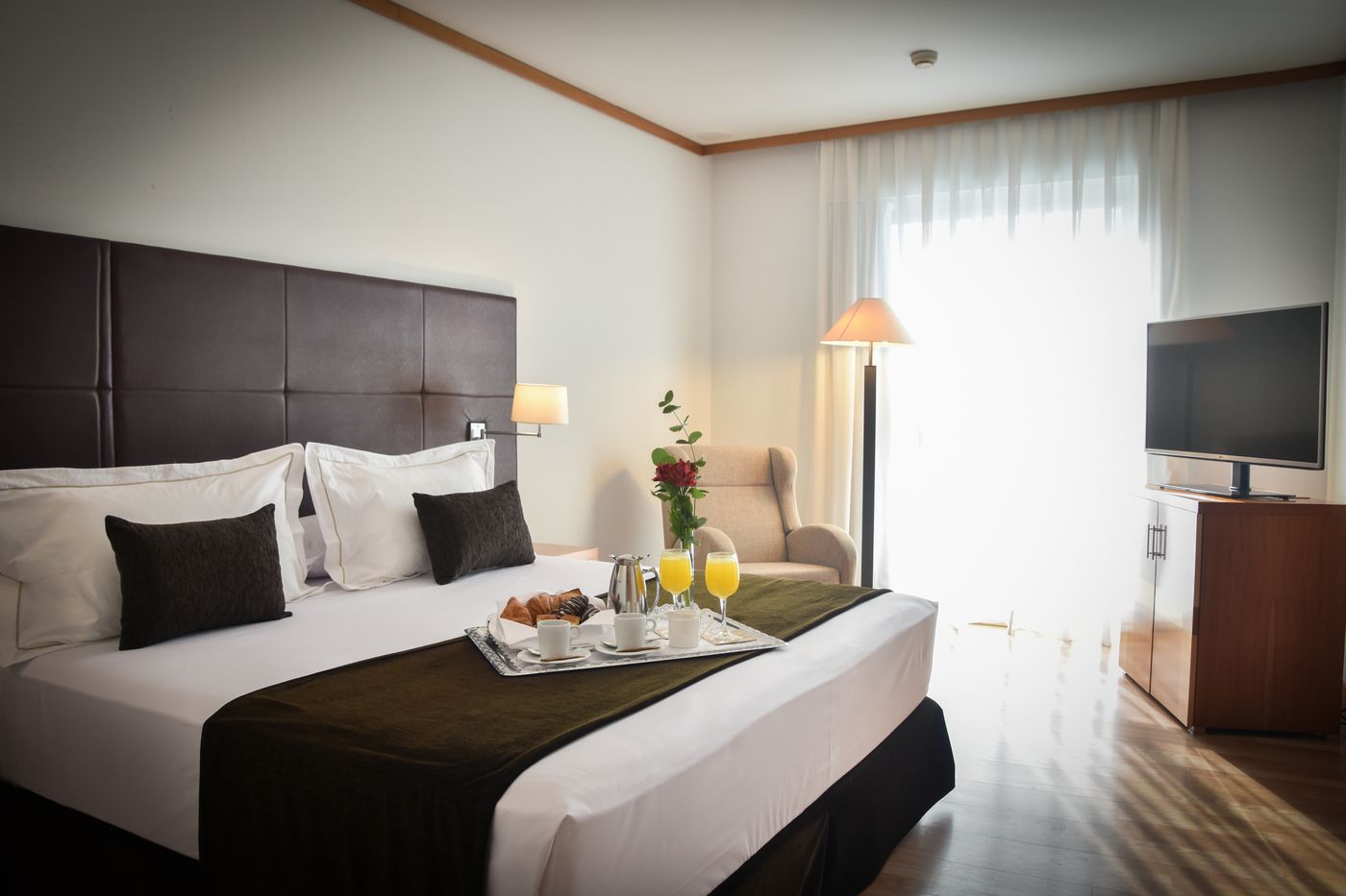 Senator Parque Central Hotel