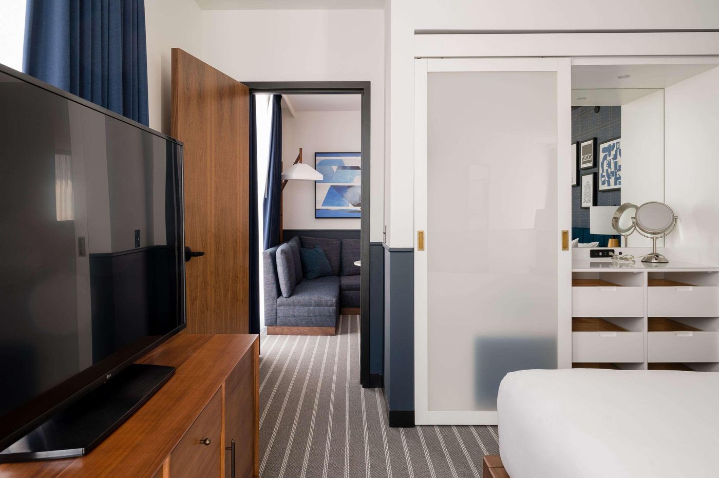 Cambria-Hotel-Boston-Somerville-Room-23