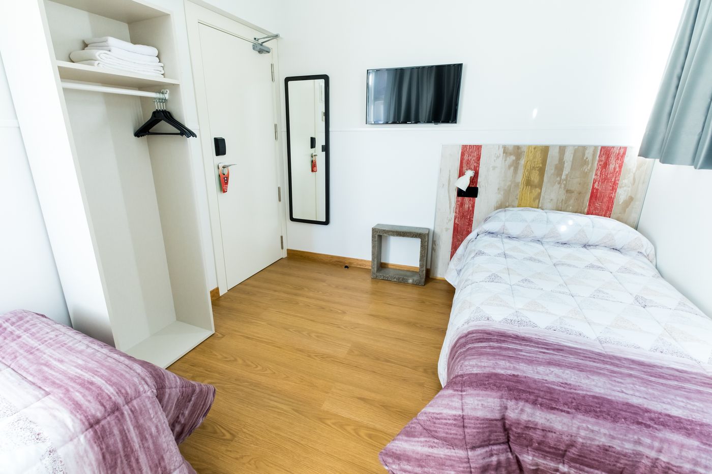 Far-Home-Bernabeu-Room-19