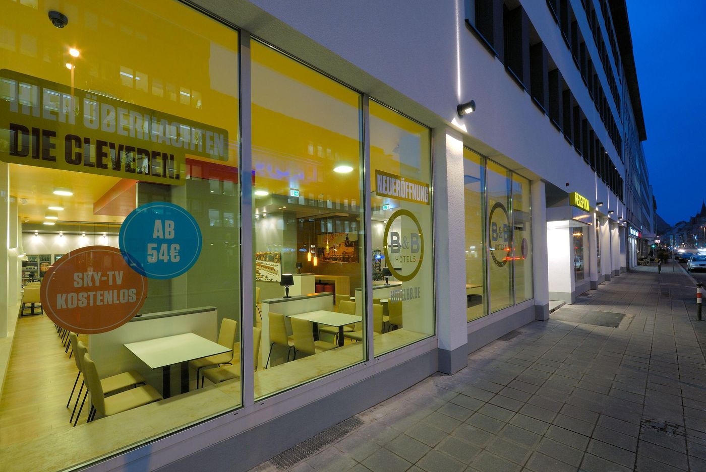 B&B Hotel Nürnberg-Hbf-Germany-Nuremberg-Lobby-5