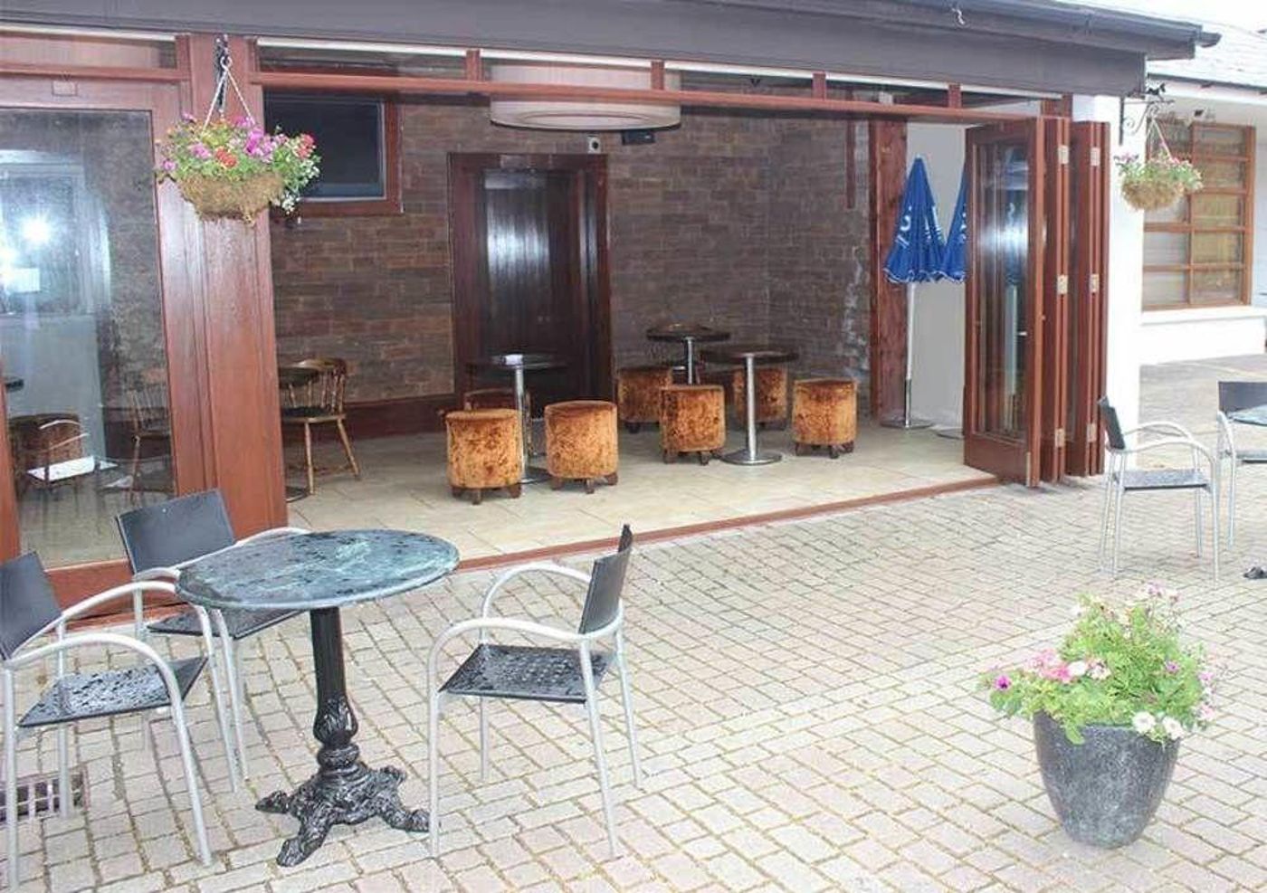 Benners-Ireland-TRALEE -General view-2