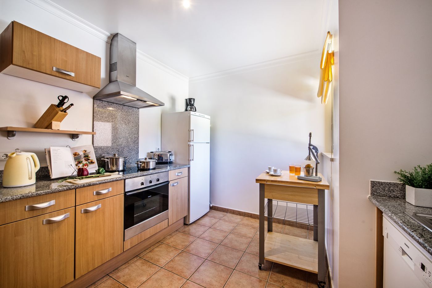 Jardim-da-Meia-Praia-Room-40