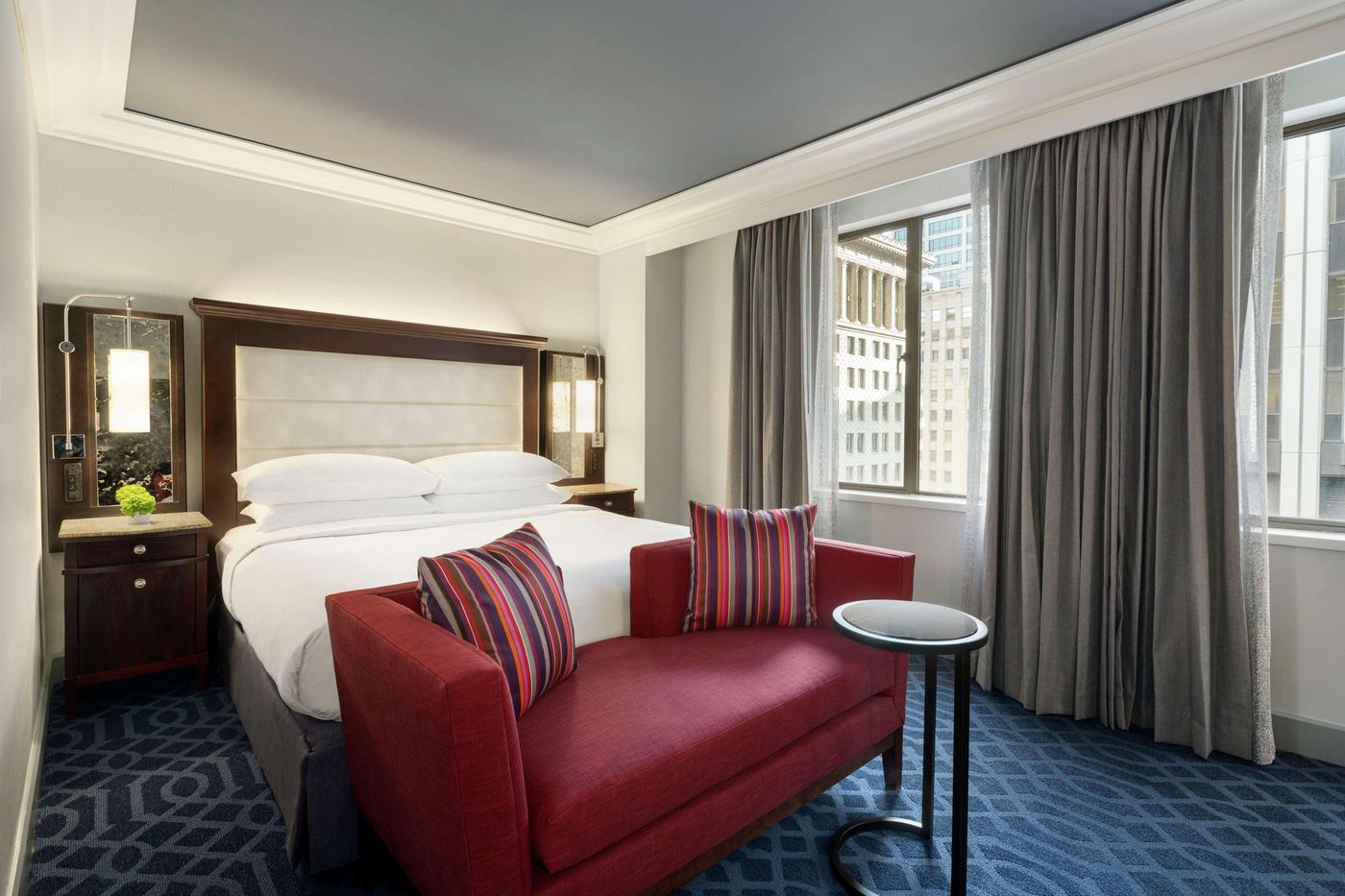 Hilton-Checkers-Los-Angeles-Room-26