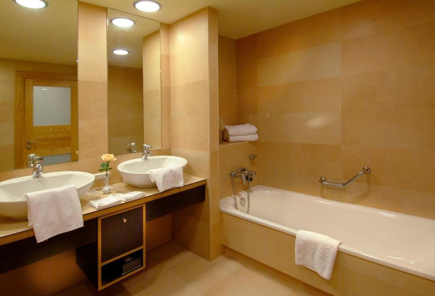 ADRIAN-Hoteles-Roca-Nivaria-Gran-Hotel-Room-47