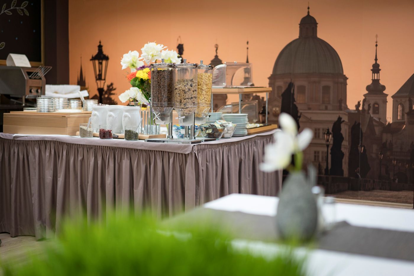 Pytloun-Kampa-Garden-Hotel-Prague-Restaurant-12