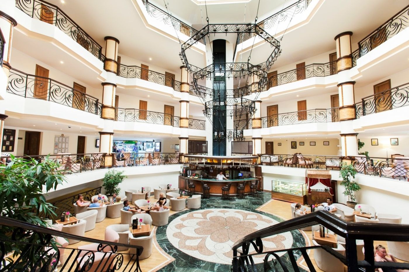 MHoliday Hotels Stone Palace