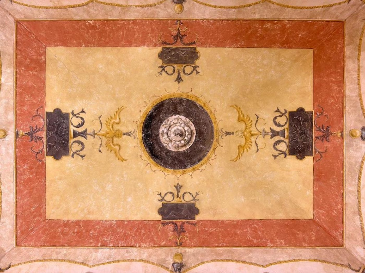 Bagni-di-Pisa-Palace-and-Thermal-Spa-Room-30